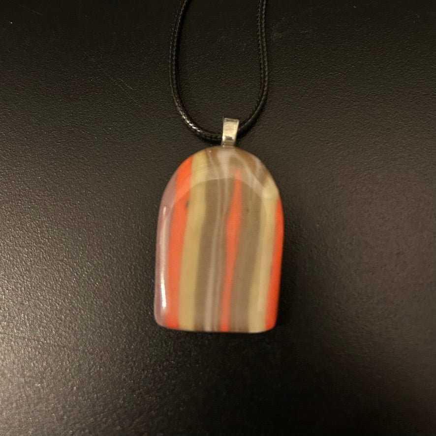 Porcelain Pendant “Strata”
